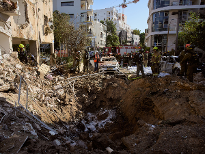 ИДФ: У Ирану погођена складишта ракета и седишта режимских служби; удар на центар Тел Авива, 4 повређена