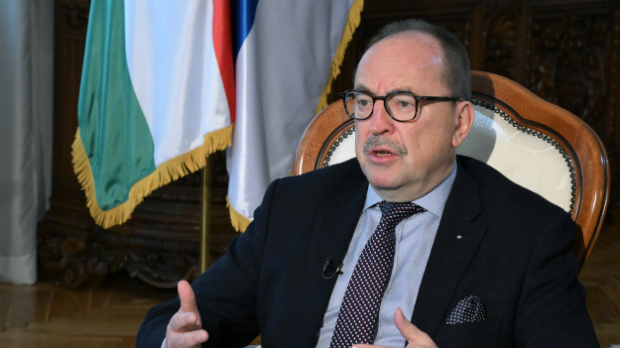 Srbija izmedju Rusije i EU preview 1