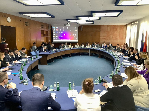 Апостоловић са представницима преговарачких група о отварању кластера 2 и 5