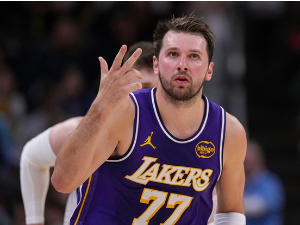Једино Џордан и Дончић - бизаран низ звезде Лејкерса