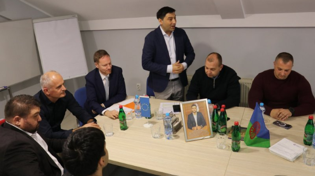 Ромска заједница и теренске посете Повереника Милана Антонијевића