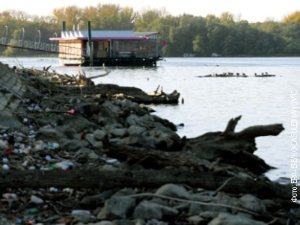 Јутарњи програм из три студија