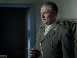 Тито - између истока и запада