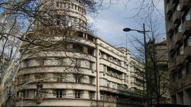 Невидљиви људи: Емисија о радију и радиофонском стваралаштву