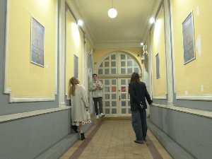 Представа „Без буке од два до шест“ у Хартефакт кући