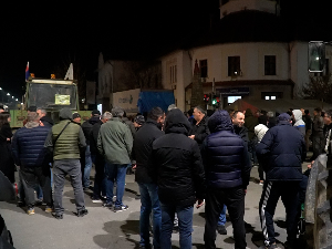 Пољопривредници из Мачве ипак не одустају од блокаде у центру Богатића