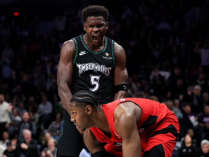 Едвардсово закуцавање обележило Минесотин тријумф над Торонтом