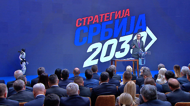 Председник Вучић представља план 