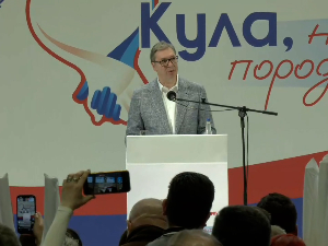 Вучић: Живимо у ери тектонских промена које захтевају озбиљност и посвећеност