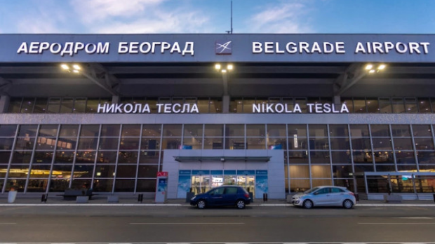 Два авиона "Ер Србије" превезла 289 путника из Ријада – евакуисани грађани из Саудијске Арабије, Кувајта и Бахреина Kép