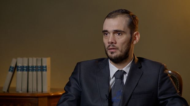 Тито - између истока и запада