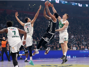 Жалгирис бољи од Партизана у "Арени", Навијачи се опростили од Вујошевића