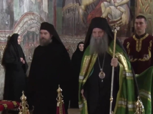 Патријарх Порфирије у Пећкој Патријаршији служио свету литургију 