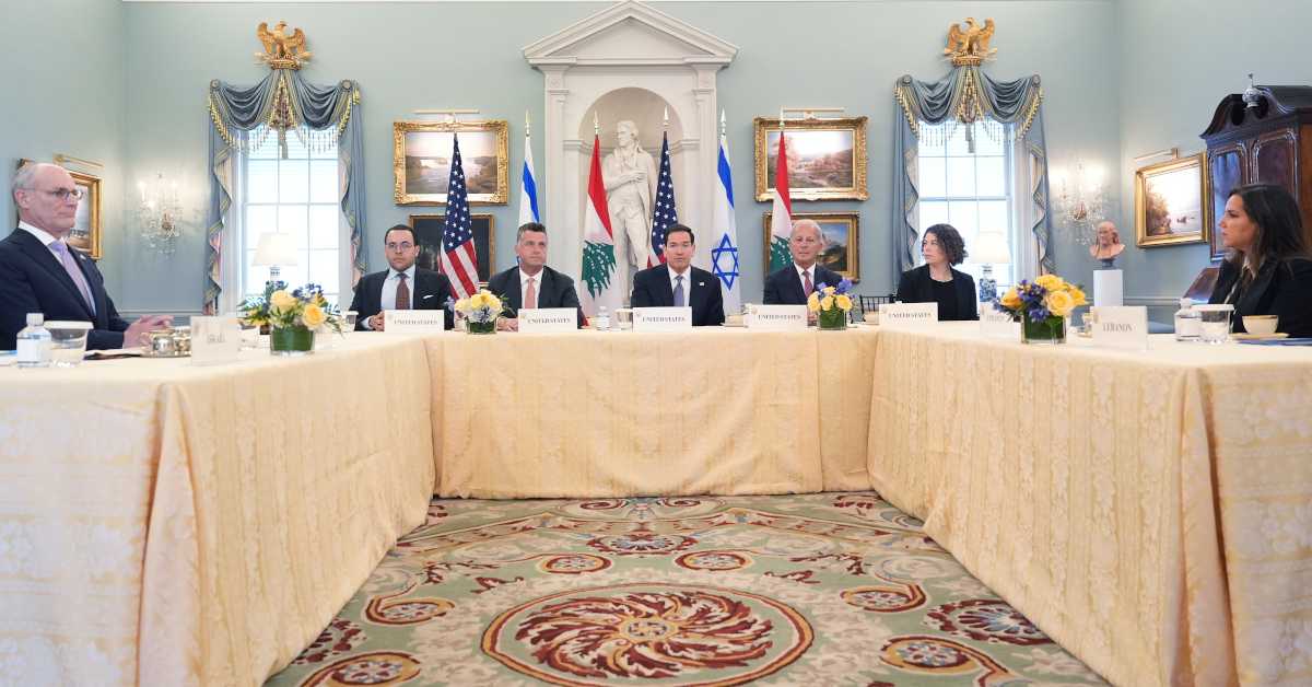 Израел и Либан: Одржани продуктивни разговори у Вашингтону; Трамп: Могућ наставак преговора са Ираном у наредна два дана