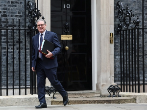 Лорд Робертсон напао Стармера: Потпуно смо неспремни за рат са Русијом