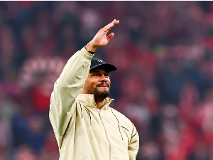 Компани: Остали смо мирни до краја; Арбелоа: Судија Винчић покварио утакмицу