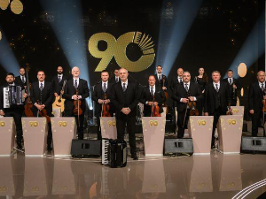 Запис у времену, колаж