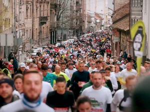 Одржава се Београдски полумаратон – измене великог броја линија јавног превоза