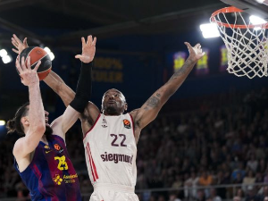 Звезда 10. на табели, Барселона убедљива против Бајерна