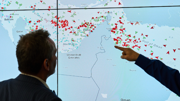 Техеран: Ормуз неће остати отворен ако САД наставе блокаду; 