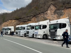 Саобраћај на прелазу Шпиљани-Драченовац без проблема, возачи у Црној Гори најављују нове блокаде