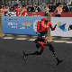 После прошлогодишњих „повреда и ломова", на овогодишњем маратону у Кини, робот је био бржи од победника 