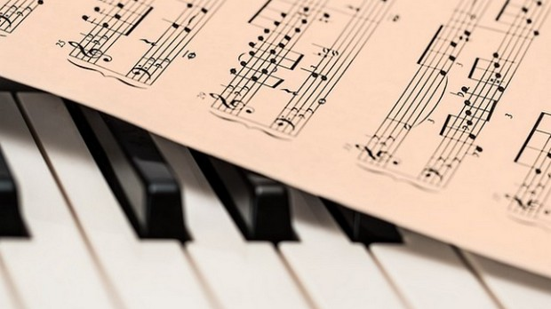 Аутограм: Франц Лист: „Љубавни јади”, клавир и гудачки ансамбл