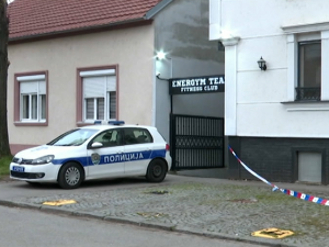 Бачене две експлозивне направе на теретану у Земуну