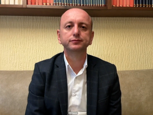 Милан Кнежевић за РТС: Иницијатива није по директиви Београда, већ по чојству да сперемо срамоту са образа