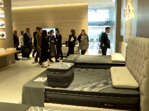 Кинески гигант намештаја заинтересован за улазак на српско тржиште 