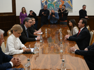 Вучић одржао  консултације са представницима странке Покрет снага Србије - БК