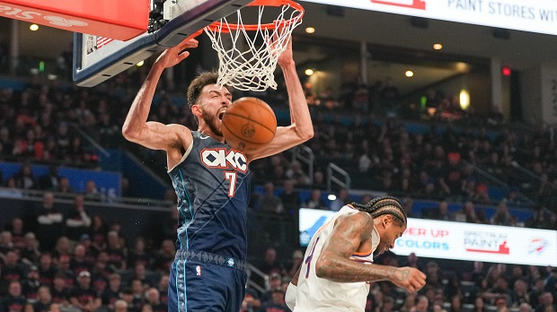 Оклахома рутински до другог тријумфа, Финиксу се црно пише