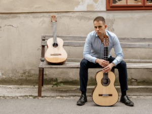 „Deverin“ (Постати) – гост гитариста Давид Штрбац