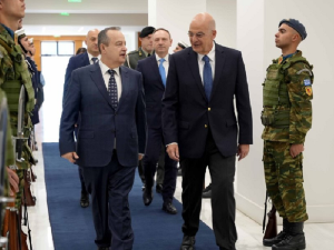 Дачић са грчким министром одбране о унапређењу безбедносне сарадње Србије и Грчке