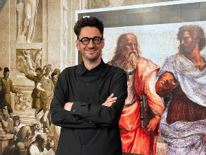 Немања Николић