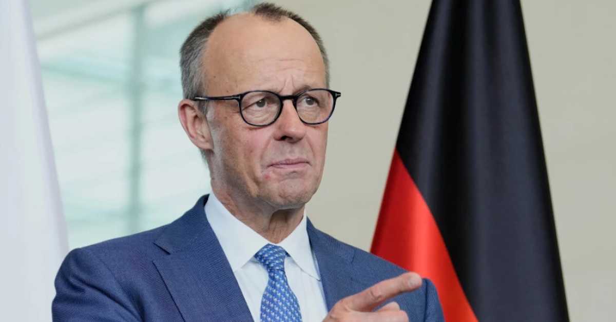 Мерц "руши наде" Зеленском: Украјина ће можда морати да се одрекне дела територије – пут ка ЕУ условљен уступцима