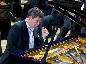 Денис Мацујев - Искра пијанизма