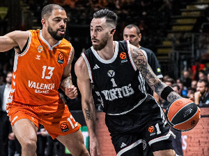 Риверсова симултанка у Болоњи, Олимпијакос се изједначио са Фенером