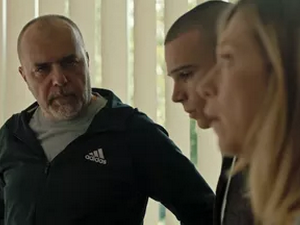  У клинчу, 1C 20-30