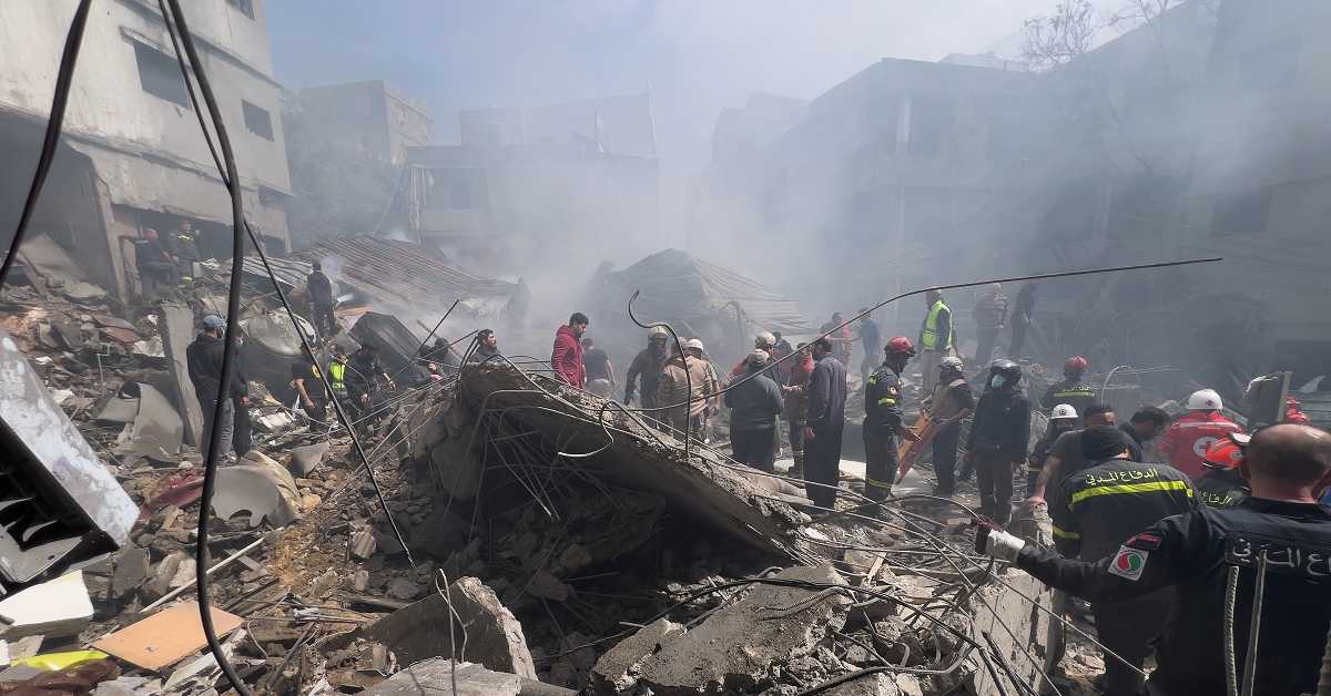 Трамп: Уторак увече крајњи рок за отварање Ормуза; Техеран: Отворићемо га када од транзитне таксе наплатимо ратну штету