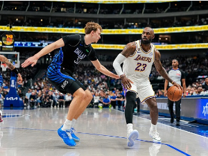 Далас савладао Лејкерсе уз рекорд Купера Флега, Топић играо у победи Оклахоме над Јутом