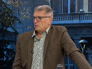 Вулетић: Избори као пут ка стабилности, пресудни разговори председника са СНС-ом