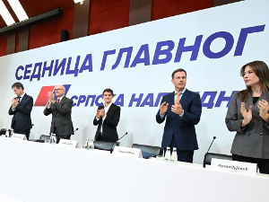 Почела седница Главног одбора СНС