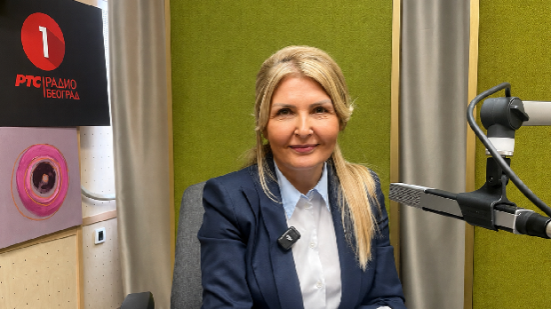 Дуално образовање у Србији – мост између школе и посла