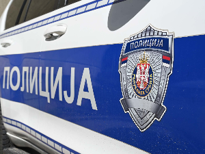 Саобраћајна несрећа у Пријепољу, полицајац тешко повређен