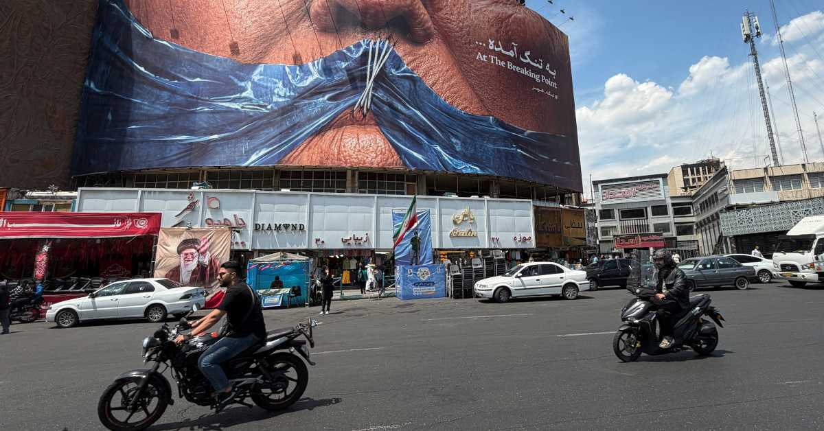 Иранско-амерички плес на ивици ножа; примирје у Либану мртво слово на папиру