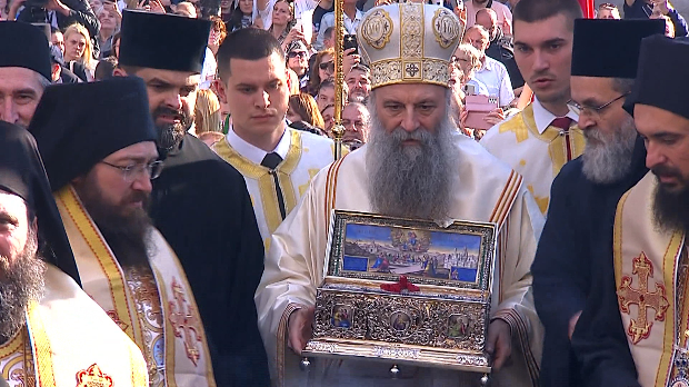Чудесни Појас Пресвете Богородице стигао у Београд