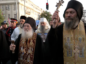 Београд слави Спасовдан; Литија са Појасом Пресвете Богородице на челу кренула од Вазнесењске цркве