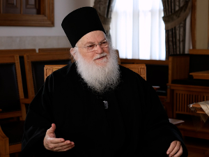 Игуман манастира Ватопед: Појас Пресвете Богородице чини чуда где год иде