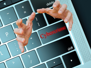 Лажни четботови крију вирусе и све их је више – шта ако кликнете на њих